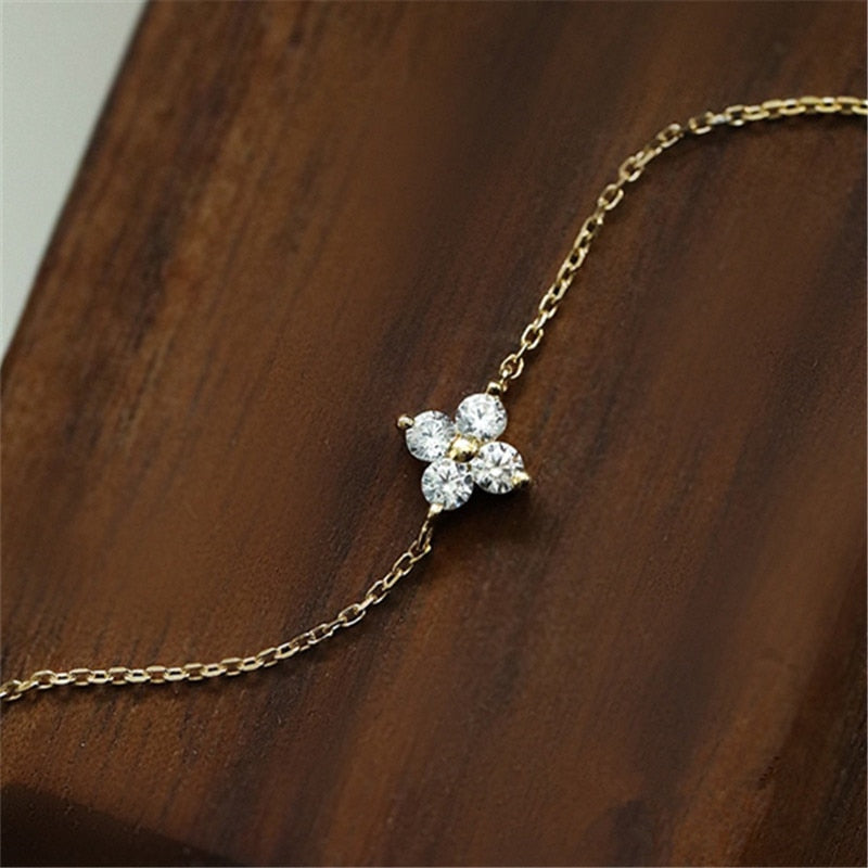 Pulseira de prata 925 com flor. - Loja Bella Boutique